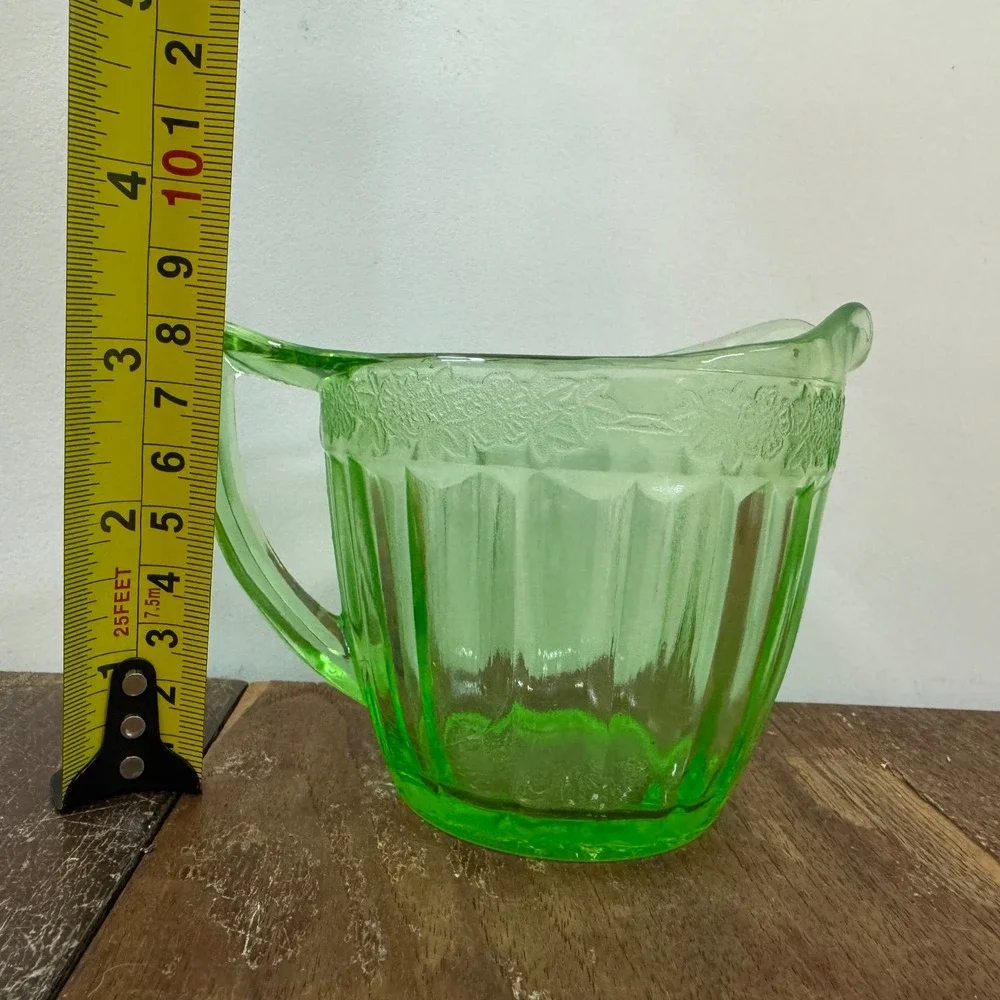 Jeanette Glass Co Depression Era Floral Pattern green vaseline uranium creamer‎